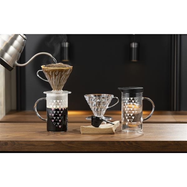 Hario sada Dripper & Thermo V60 Colour Server